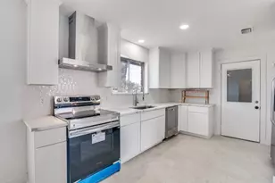 470 Marty Cir, Rockwall, TX 75087 - Photo 6