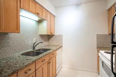 5812 Milton Street #105, Dallas, TX 75206 - Photo 4