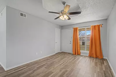 114 Prairie Creek Circle, Princeton, TX 75407 - Photo 6