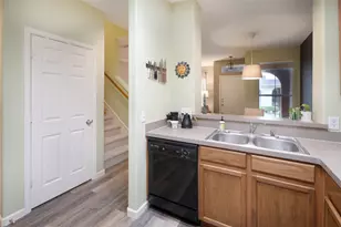 144 Leonard St, Lewisville, TX 75057 - Photo 6