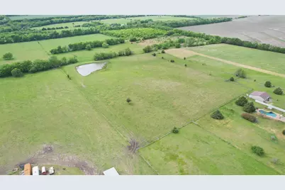 999 East Line, Whitewright, TX 75491 - Photo 6