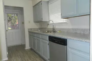 5708 Red Cactus Ct, Arlington, TX 76017 - Photo 4