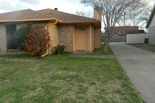 5708 Red Cactus Ct, Arlington, TX 76017 - Photo 1