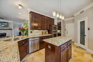 113 Lake Forest Ct, Garland, TX 75044 - Photo 20