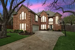 113 Lake Forest Ct, Garland, TX 75044 - Photo 2