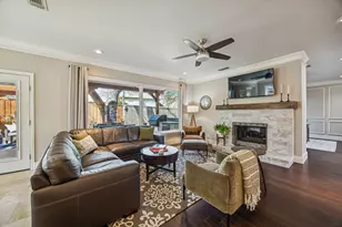 113 Lake Forest Ct, Garland, TX 75044 - Photo 14