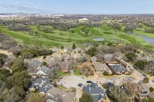 113 Lake Forest Ct, Garland, TX 75044 - Photo 10