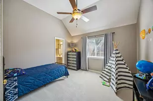 113 Lake Forest Ct, Garland, TX 75044 - Photo 36