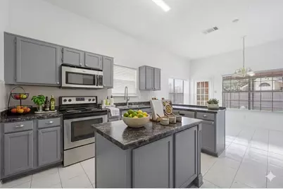 2400 Park Crest Court, Irving, TX 75060 - Photo 8