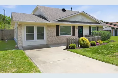 722 Cindy Drive, Cedar Hill, TX 75104 - Photo 2