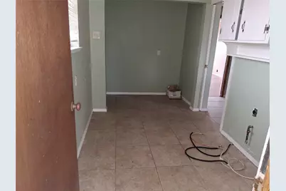 7232 Brooks Avenue, Richland Hills, TX 76118 - Photo 12