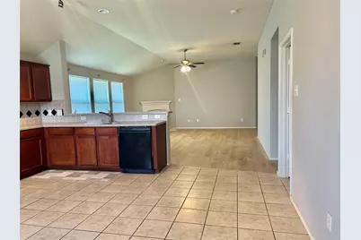 7359 Gallo, Grand Prairie, TX 75054 - Photo 4