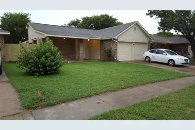515 Valley Spring Drive, Arlington, TX 76018 - Photo 10