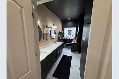 511 Emma Street, Grandview, TX 76050 - Photo 8