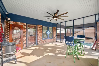 504 W Gilmer Street, Ennis, TX 75119 - Photo 6