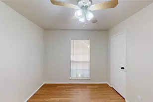 2842 Kingswood Dr, Garland, TX 75040 - Photo 22