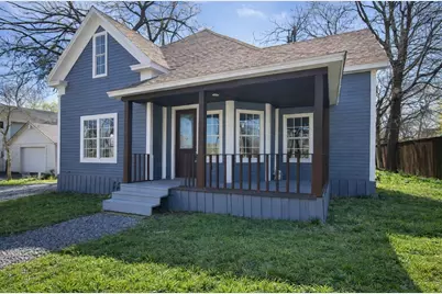 415 W 7th Street, Bonham, TX 75418 - Photo 16