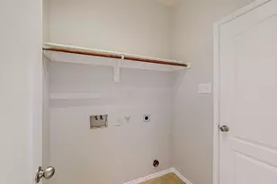 1901 Prospect Ln, Providence Village, TX 76227 - Photo 16