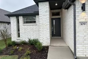 109 Lavender St, Forney, TX 75126 - Photo 2
