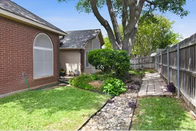 7400 Catlow Court, Fort Worth, TX 76137 - Photo 30