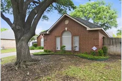 7400 Catlow Court, Fort Worth, TX 76137 - Photo 2