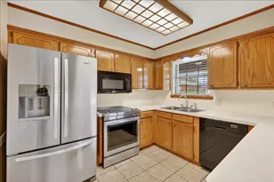 111 Blue Jay St, Stephenville, TX 76401 - Photo 16