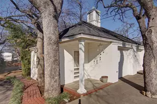 808 Elm St, Graham, TX 76450 - Photo 32