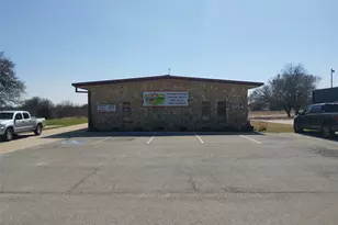 3054 W Washington St, Stephenville, TX 76401 - Photo 1