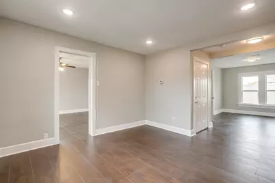 2932 Travis Avenue #2932, Fort Worth, TX 76110 - Photo 6