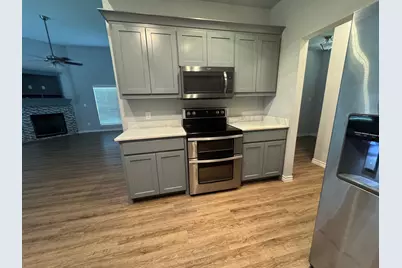 792 E Northside Drive, Pilot Point, TX 76258 - Photo 6