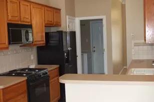 403 Princeton Cir, College Station, TX 77840 - Photo 4