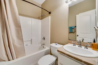 1403 Hickory Drive, Pilot Point, TX 76258 - Photo 20