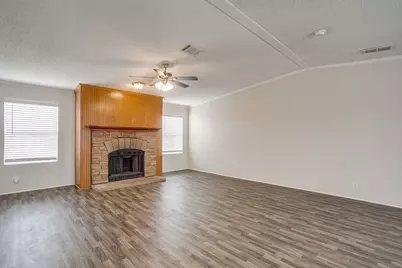 143 Carter Hills Lane, Weatherford, TX 76085 - Photo 8