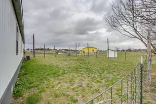 143 Carter Hills Ln, Weatherford, TX 76085 - Photo 32