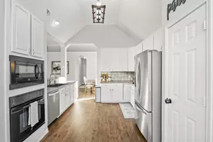 8825 Arbor Creek Ln, McKinney, TX 75072 - Photo 8