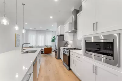 3915 N Hall Street #305, Dallas, TX 75219 - Photo 6
