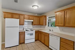 225 Oak Ct, Rhome, TX 76078 - Photo 8