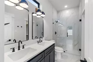 1118 Thicket Trail, Granbury, TX 76048 - Photo 16