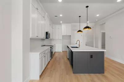 1118 Thicket Trail, Granbury, TX 76048 - Photo 10