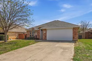 3205 Muleshoe Ln, Fort Worth, TX 76179 - Photo 32