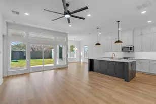 3007 Centaurus Way, Granbury, TX 76048 - Photo 4