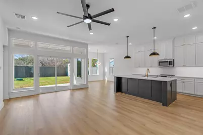 3007 Centaurus Way, Granbury, TX 76048 - Photo 4