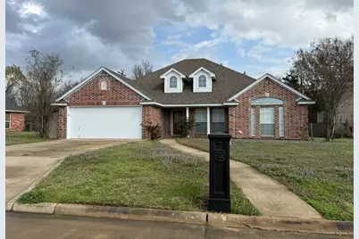 155 49th Street SE, Paris, TX 75462 - Photo 1