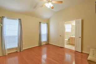 1010 Hayden Ct, Granbury, TX 76048 - Photo 16