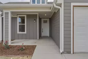 421 Red Bud Ln, Tolar, TX 76476 - Photo 4