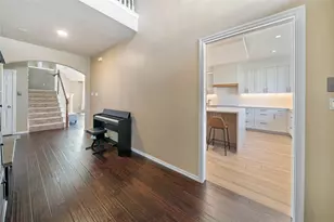 9333 Fairmont Dr, Frisco, TX 75035 - Photo 6