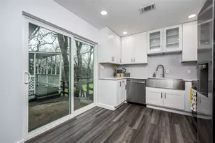 9128 Choctaw Trail, Flower Mound, TX 75022 - Photo 8