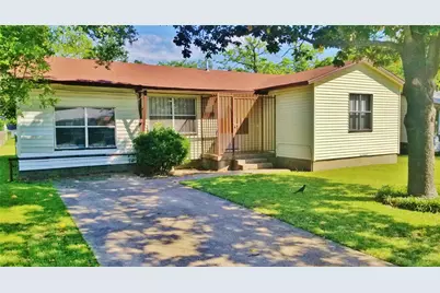 12116 Hoblitzelle Drive, Dallas, TX 75243 - Photo 4