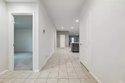 16745 Portage Street, Justin, TX 76247 - Photo 4