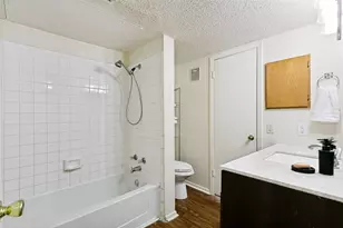 634 W Collins St, Denton, TX 76201 - Photo 12